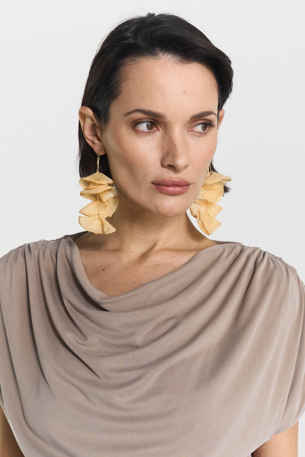 Jasmine Earrings (Golden Field)