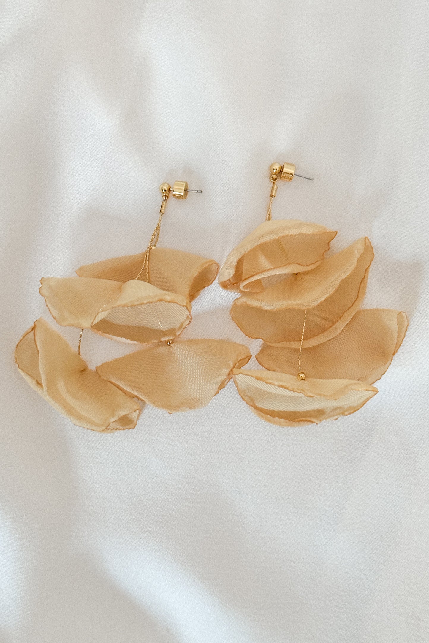Jasmine Earrings (Golden Field)