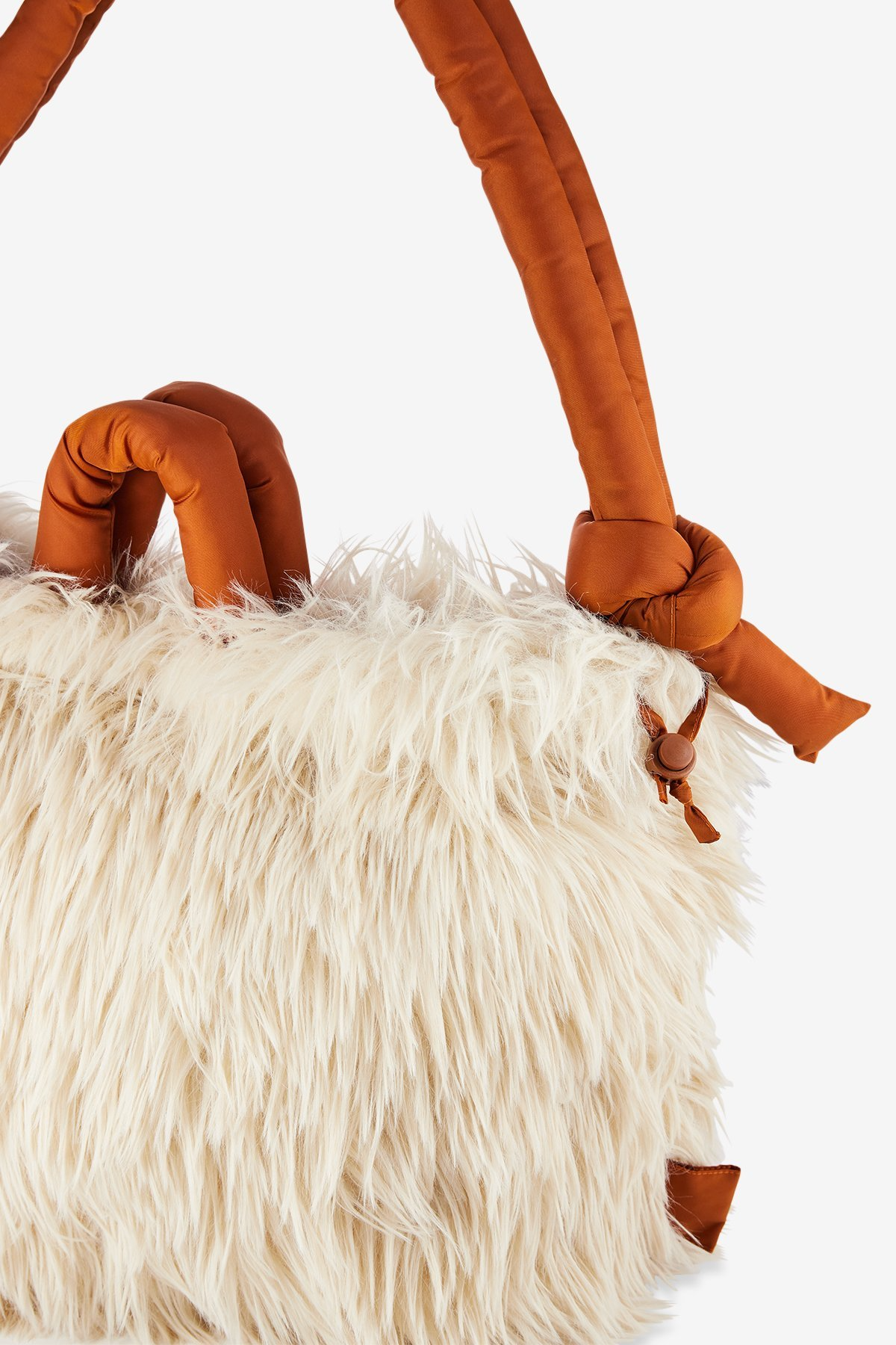 Padded bag with faux fur