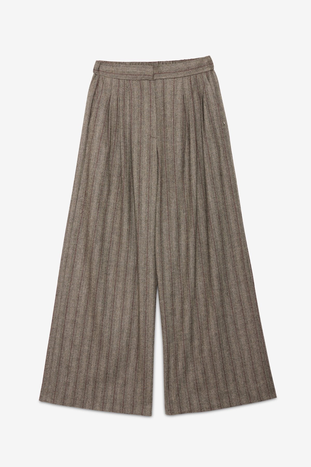 Pinstripes trousers