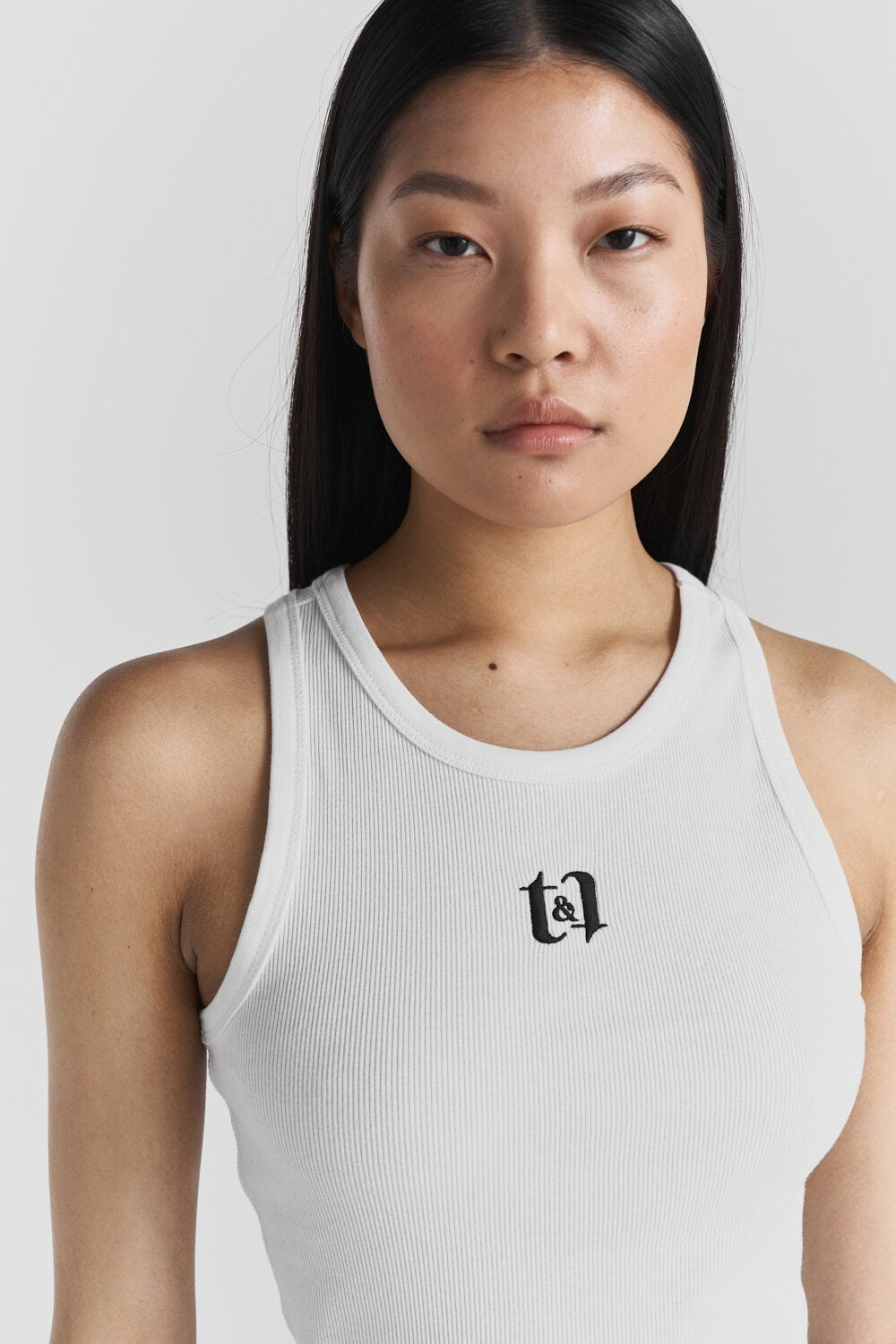 Azra Logo Tank