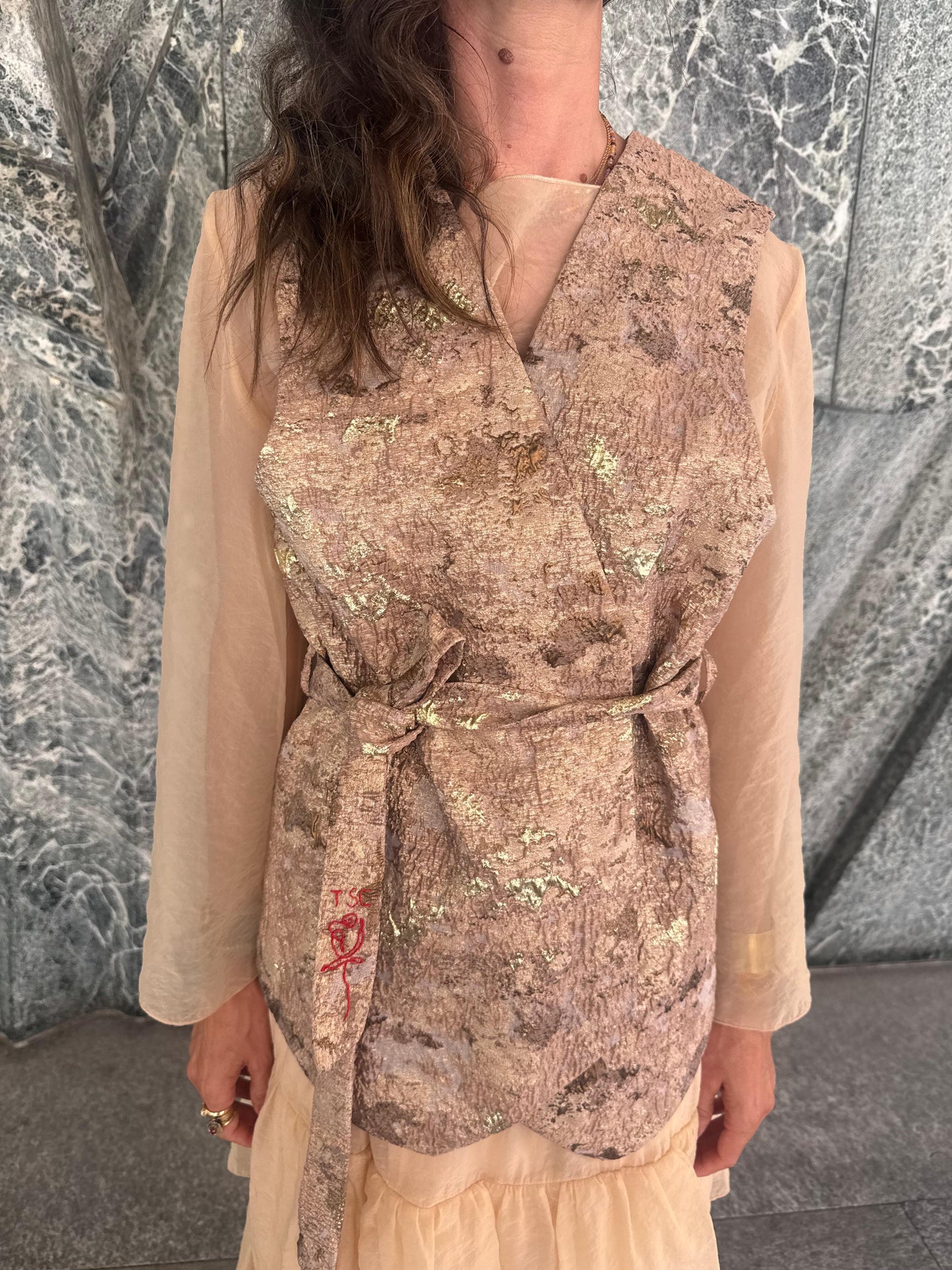 DEVOTION – Brocade Gilet