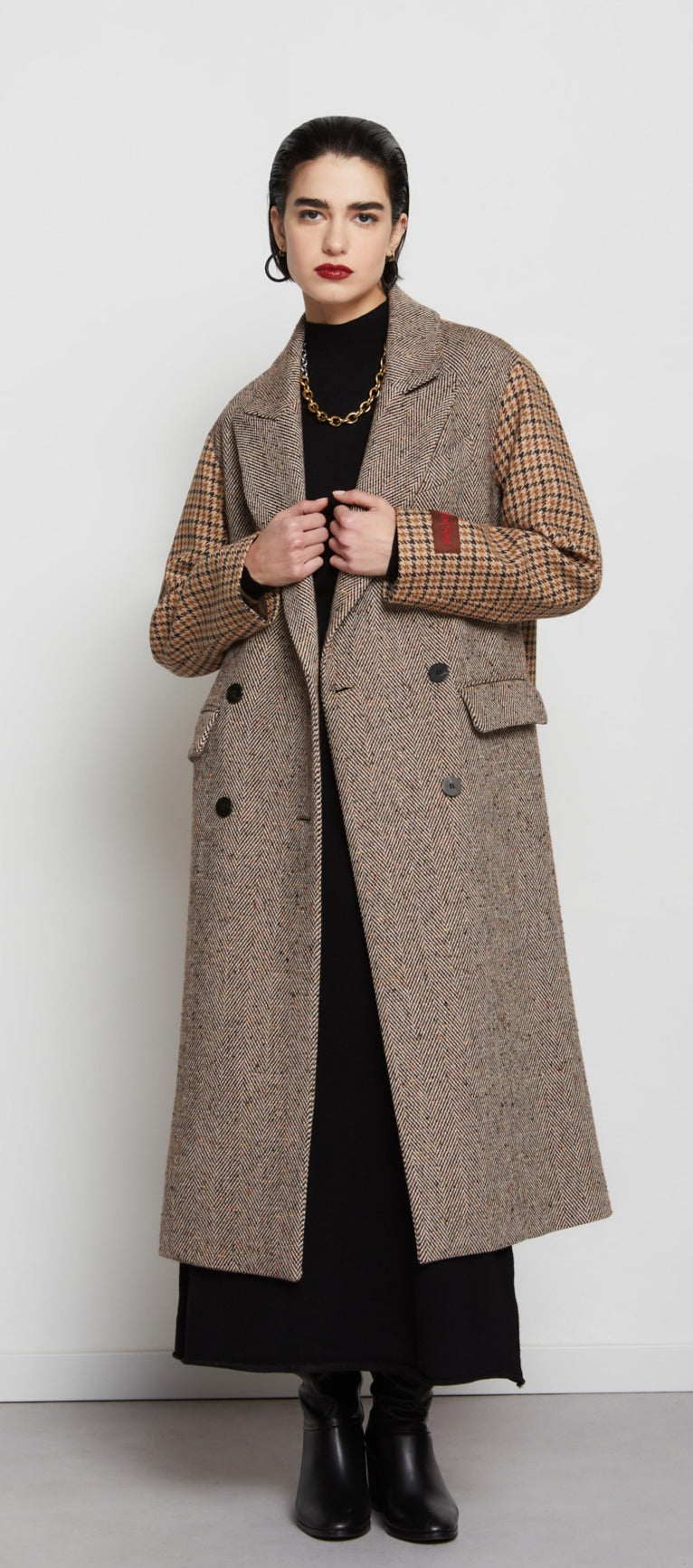 Cappotto in misto lana con manica tartan a contrasto